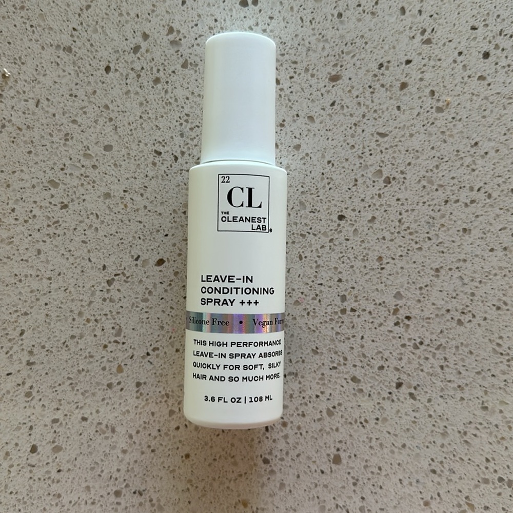 The Cleanest Lab Leave-in Conditioning Spray - Picture 3 of 6